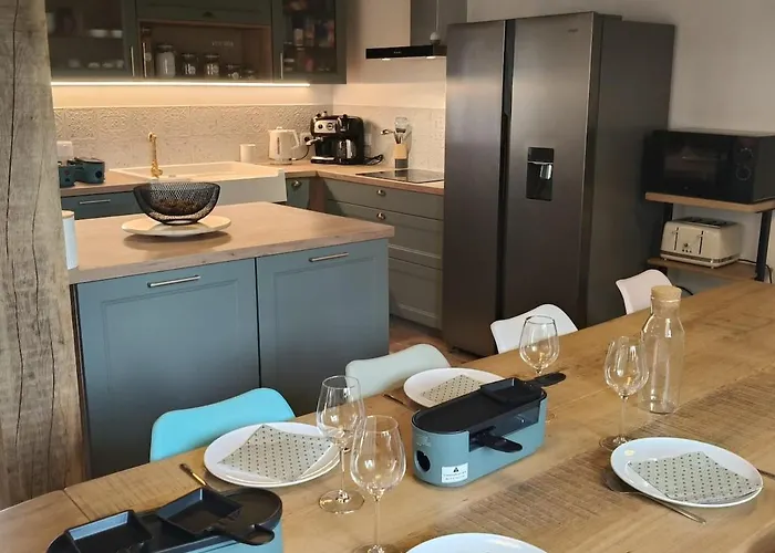 De Rural De 15 Personnes, Bain Nordique, Riviere Et Nature Voutre